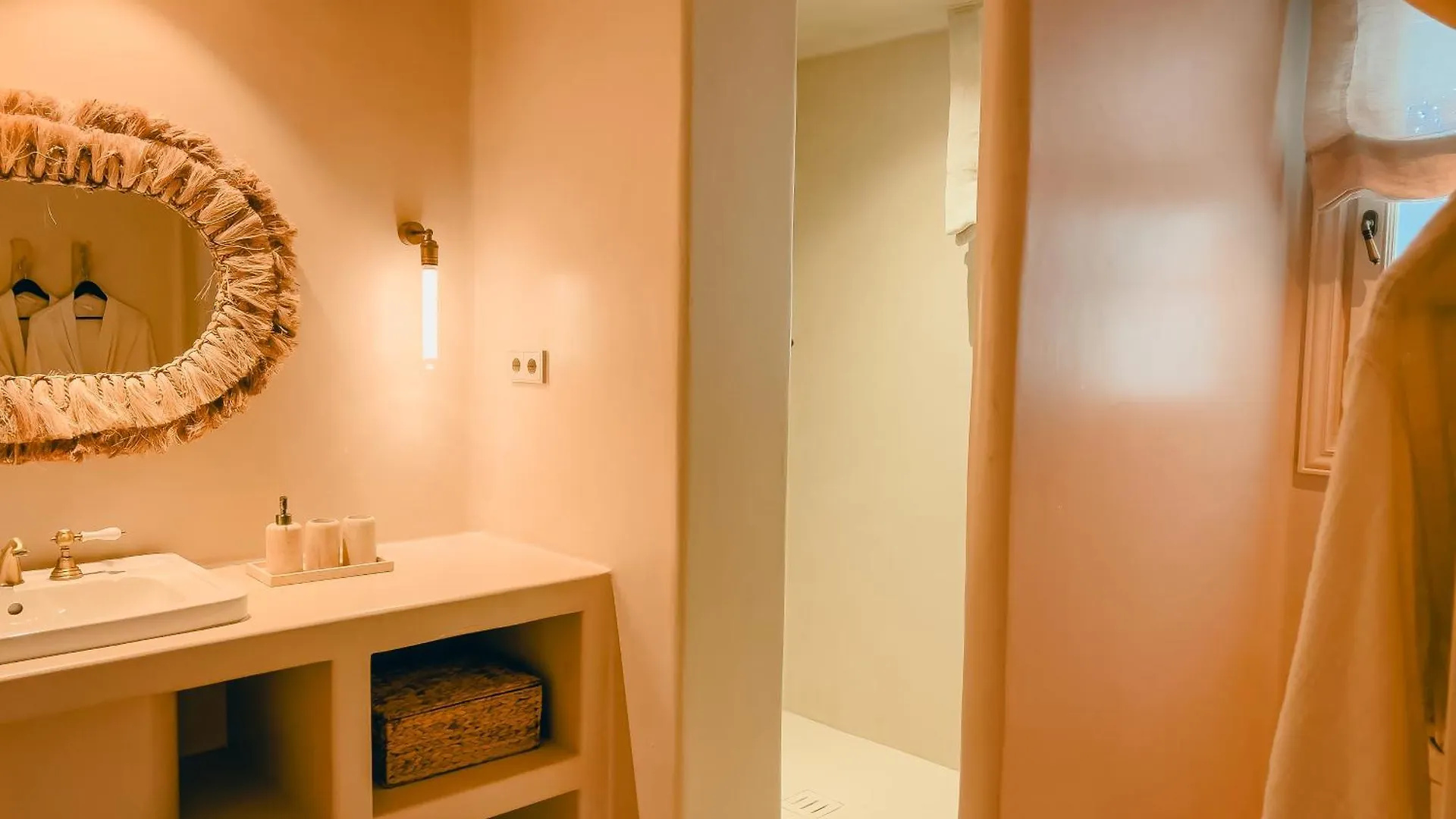 Viluz - Wellbeing Resort Marbella Mijas